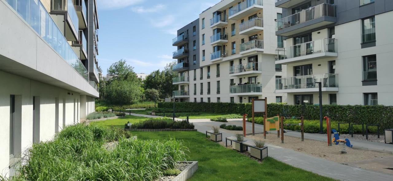 Wow Flou Przystan Letnica Apartamenty 700M Plaza Gdańsk Exterior foto